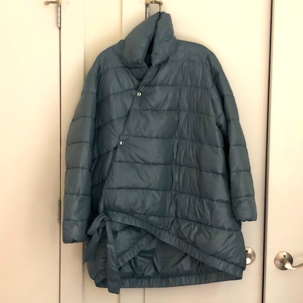 Universal Standard Kanda puffer jacket